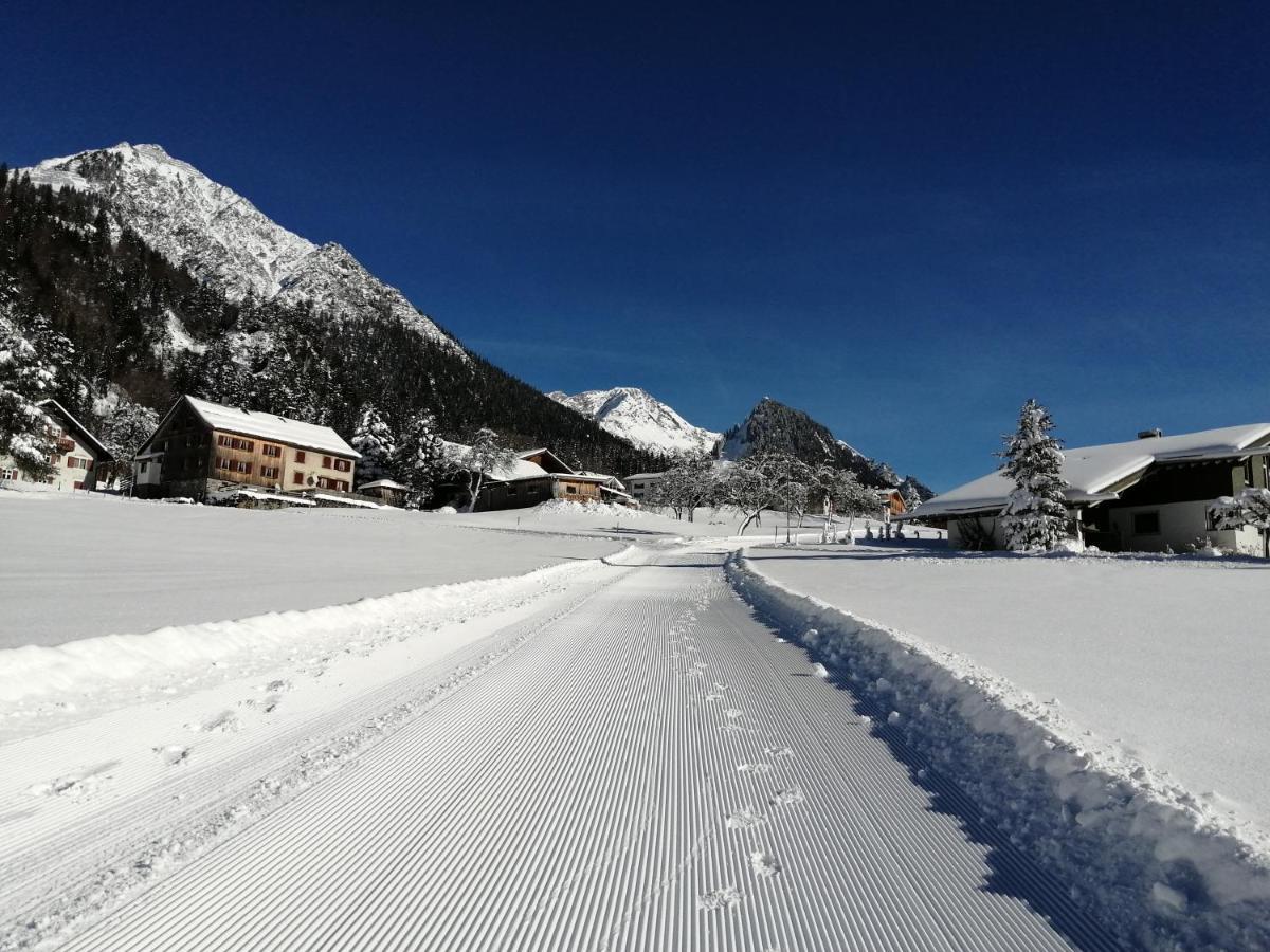 Westwood-Apartment Mit Indoorpool Und Sauna Wald am Arlberg Exteriör bild