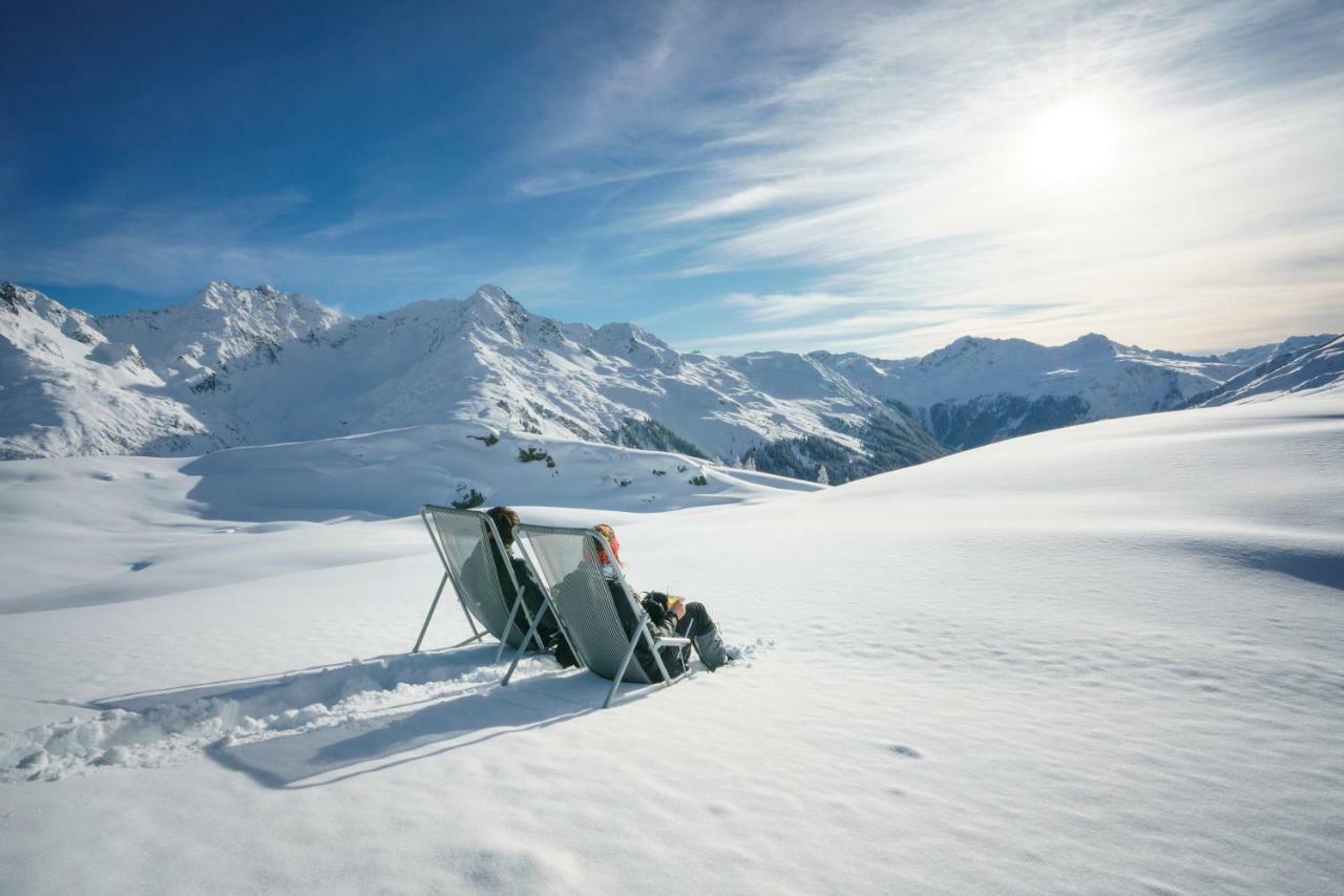 Westwood-Apartment Mit Indoorpool Und Sauna Wald am Arlberg Exteriör bild